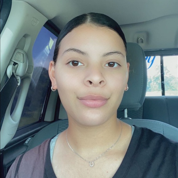 Meet your Posher, Christianna - Picture 1 of 1